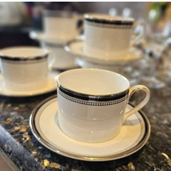 ROYAL DOULTON cup tea cup set - Picture 6 of 6